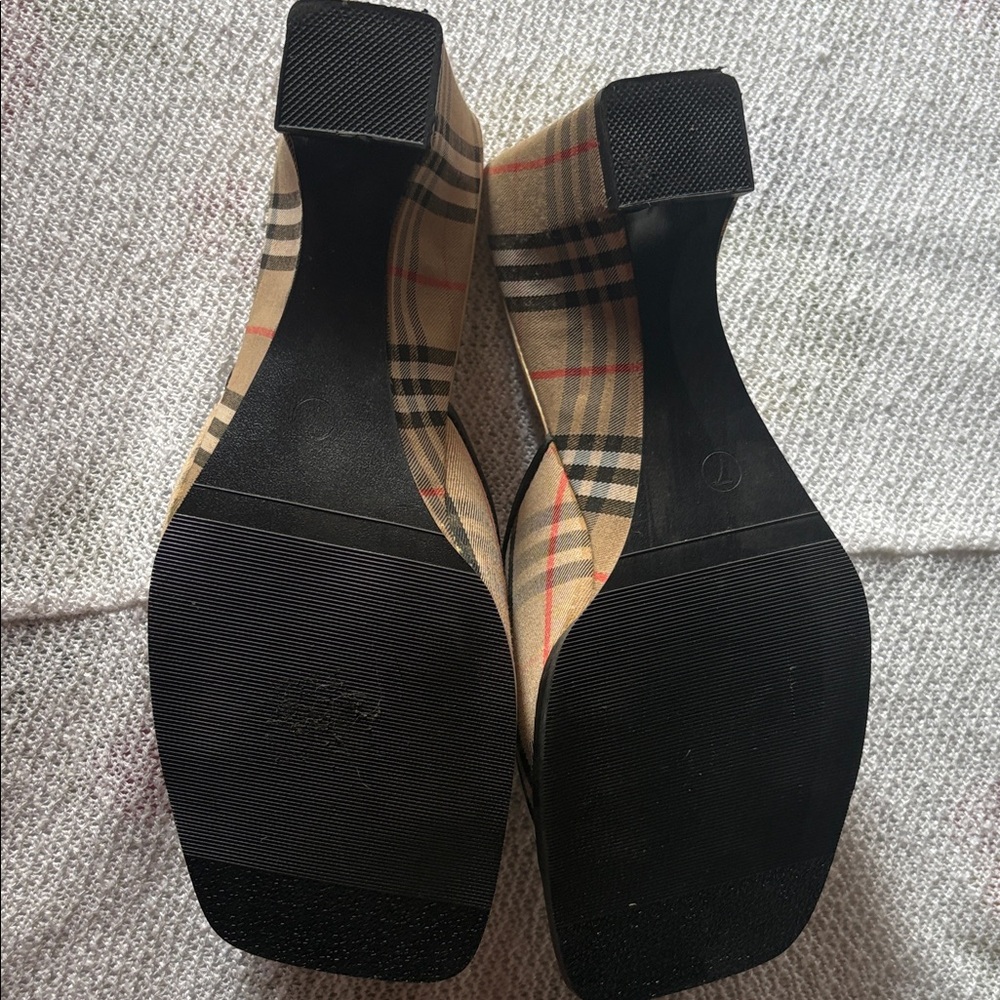Burberry Plaid and Black Mules - Picture 5 of 5